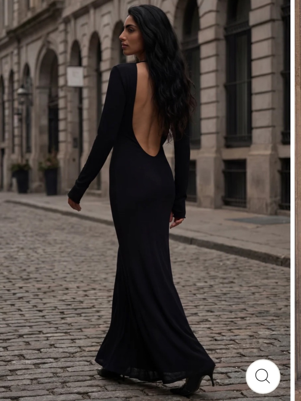 Backless Long Sleeve Black Dress - Women